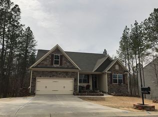 104 Poplin Pl, Lake Wylie, SC 29710