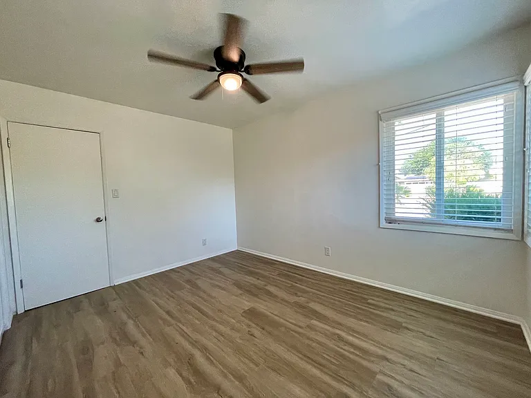 10244 Vista Camino — Photo 12