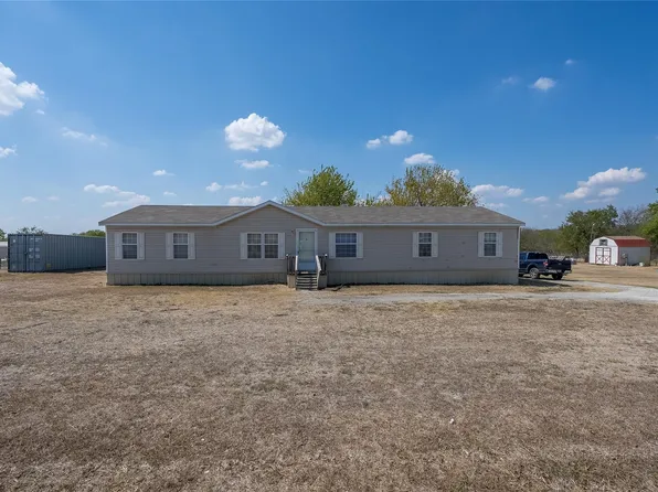 4260 Couch Rd, Ponder, TX 76259
