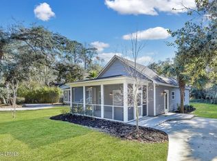 2404 Pine Ct S, Beaufort, SC 29902