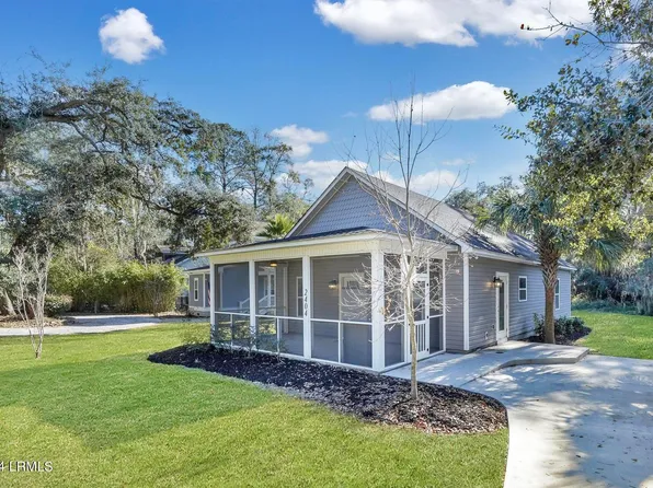 2404 Pine Ct S, Beaufort, SC 29902