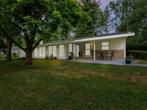 1911 Kroemer Rd, Fort Wayne, IN 46808