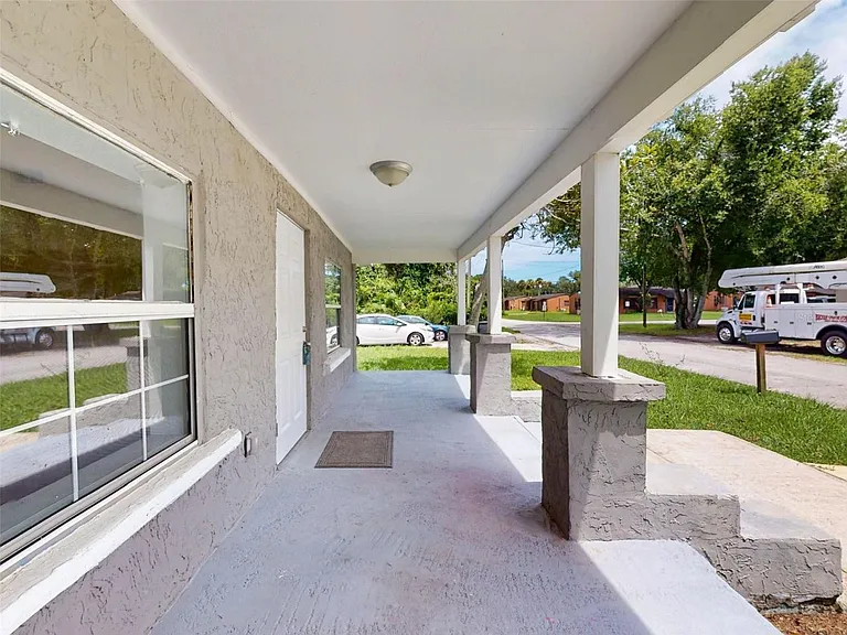 1103 Washington St — Photo 31
