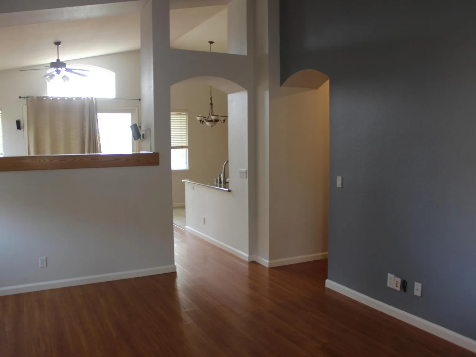 Hillswick cir, Folsom — Photo 3
