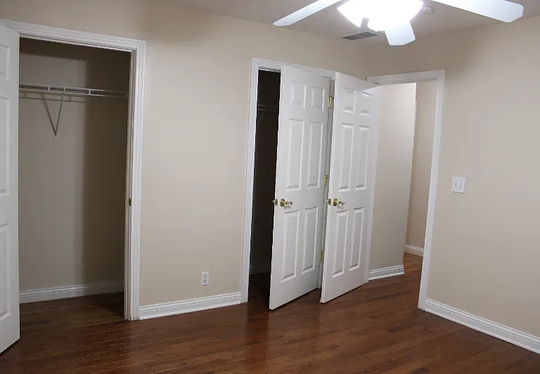 4504 Langly Ct — Photo 16