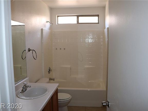 4th image of 4442 Blue Mist Ct