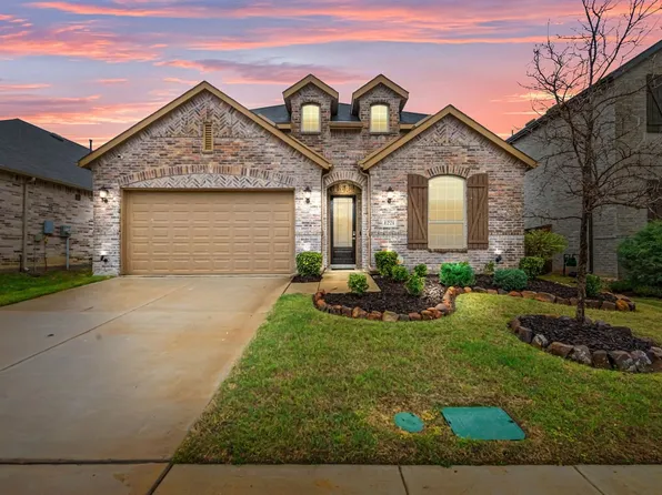 1221 Thrasher Dr, Little Elm, TX 75068