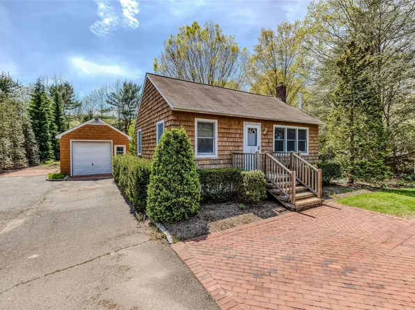 863 Park Avenue, Huntington, NY 11743