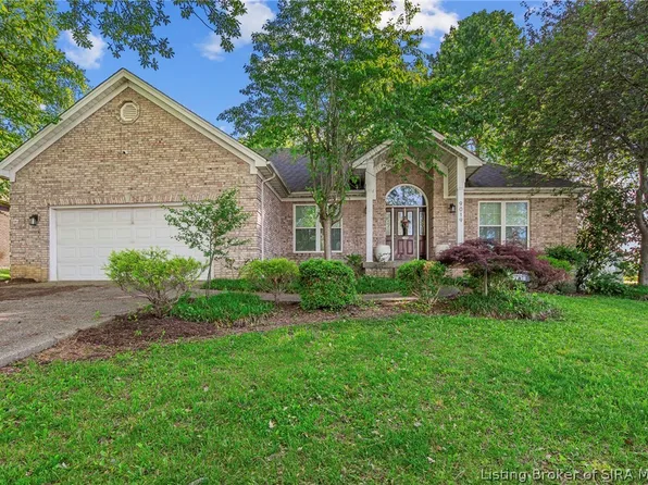 9019 Windsor Drive, Sellersburg, IN 47172