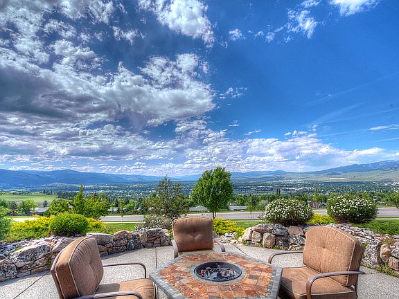 4th image of 205 Mansion Heights Dr