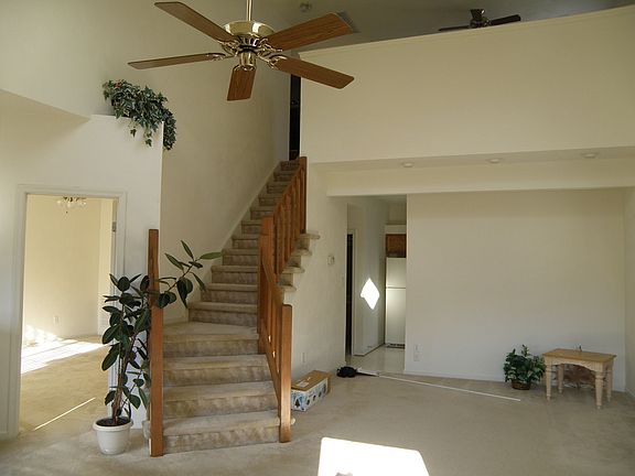 4th image of 103 Hamlet Ct