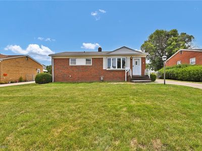 2755 Marda Dr, Parma, OH, 44134