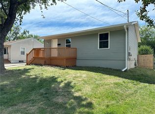 1912 E 25th St, Des Moines, IA 50317