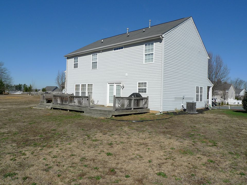 2nd image of 502 Ruxton Ct