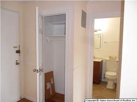 Sold by Neuhaus Realty, Inc. | media 25