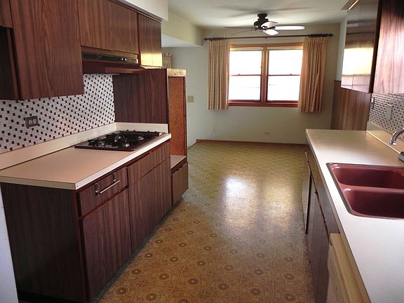 5th image of 5400 N Mulligan Ave
