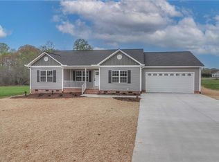 120 Lonehart Ln, Statesville, NC 28625