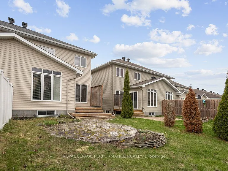 34 Moe Robillard St — Photo 47
