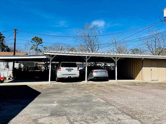 2nd image of 1825 Isom St