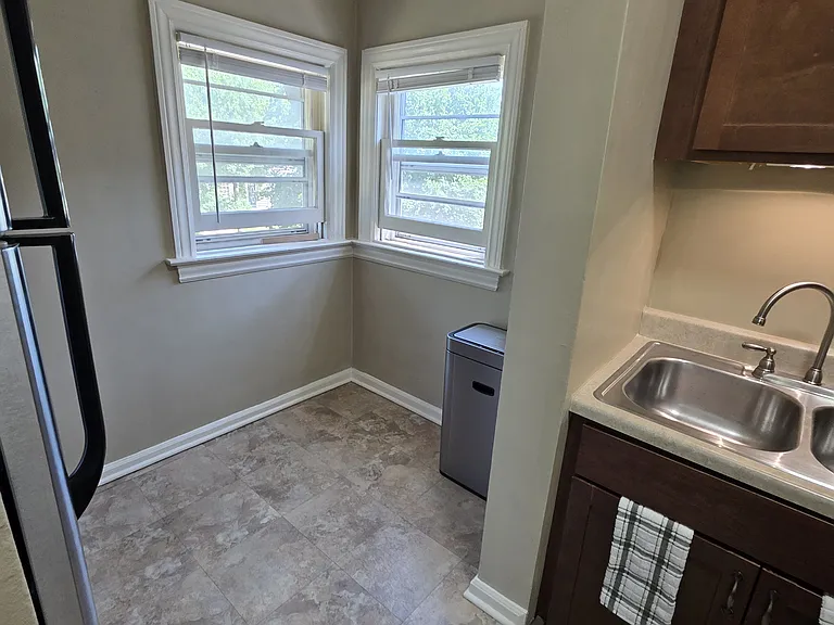 301 Henry Ave SE #2 — Photo 12