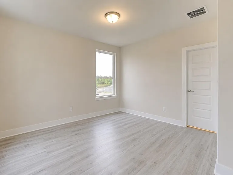 21307 Blue Wood Aster Ct — Photo 14