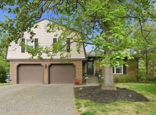 10509 Larkhall Ct, Louisville, KY