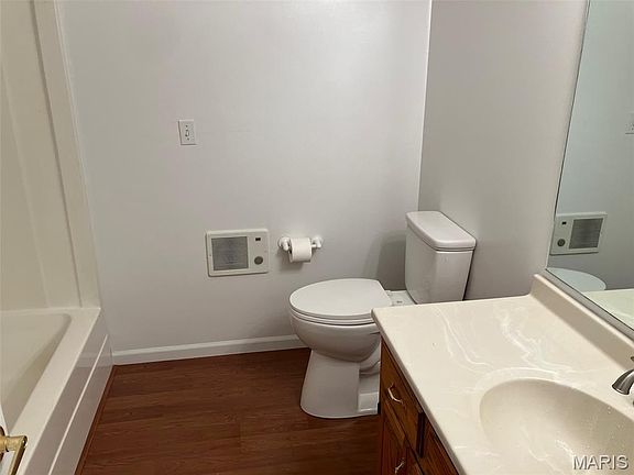 4th image of 730 N Harrison St