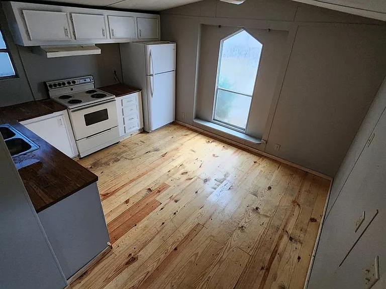 Williams Homes — Photo 10