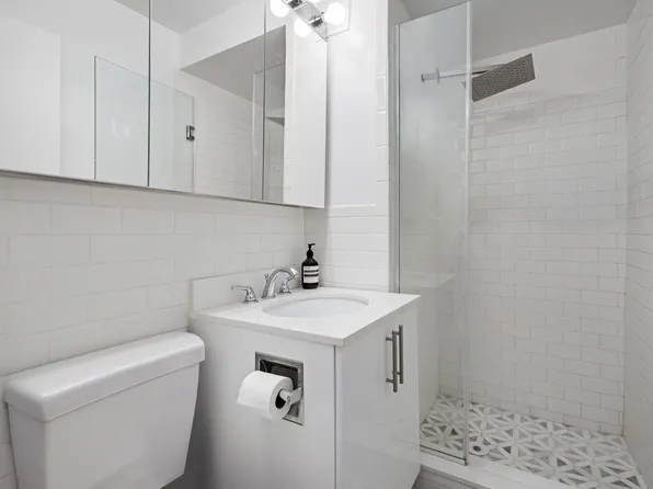 7 East 14th Street 605 image 7 of 7