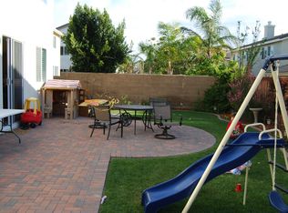 6297 Lyndsey St, Corona, CA 92880