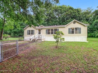 85126 Hurricane Ln, Yulee, FL 32097