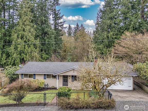 2nd image of 13656 197th Avenue SE