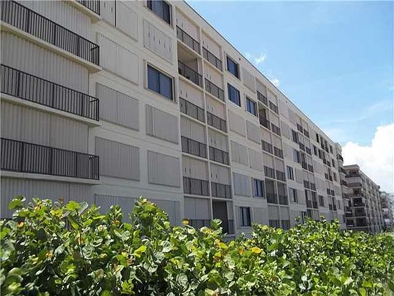 3rd image of 10310 S Ocean Dr APT 104