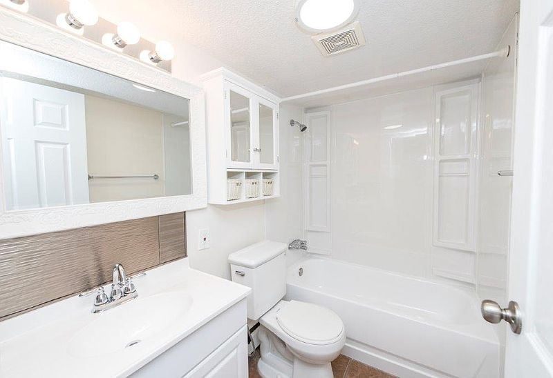 Calgary Apartment for rent - 1 Bedroom — photo 9