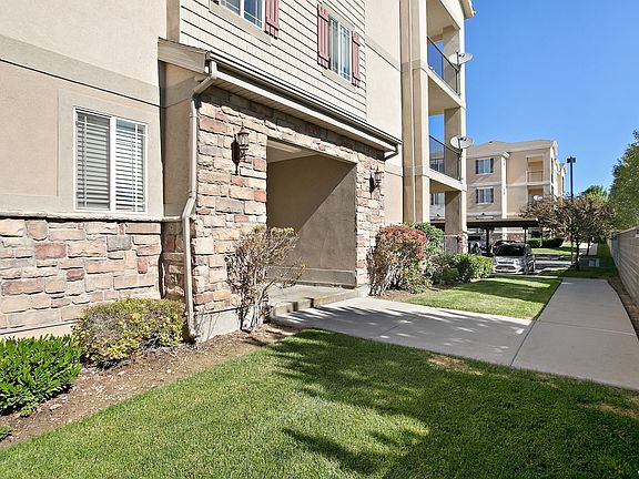 3rd image of 6301 W Passenger Ln APT 5