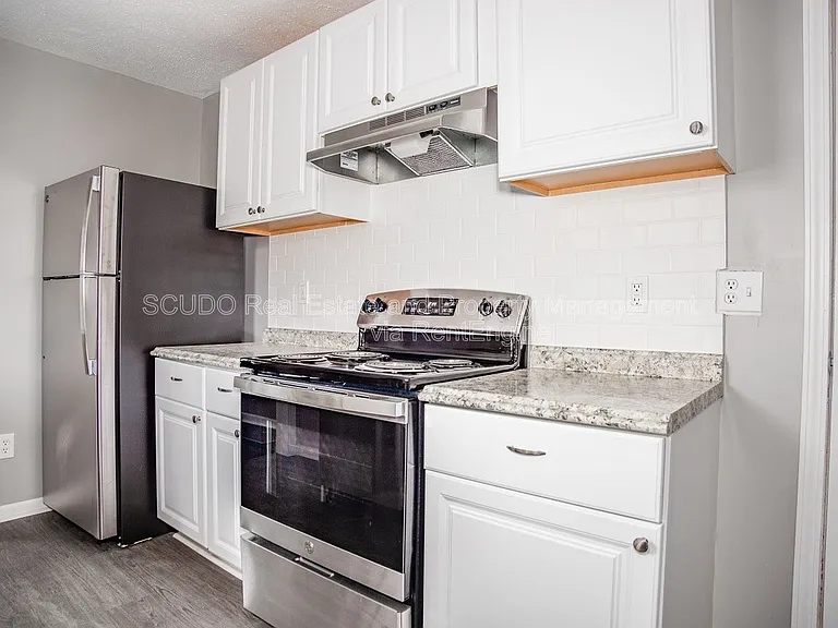 5002 Euclid Ave E — Photo 9