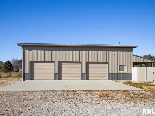 707 N Cartwright St, Pleasant Plains, IL 62677
