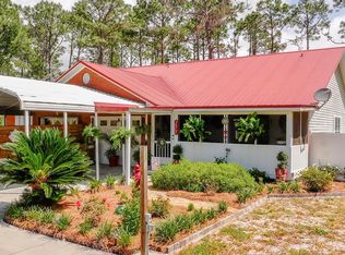 277 Country Club Rd, Port St Joe, FL 32456