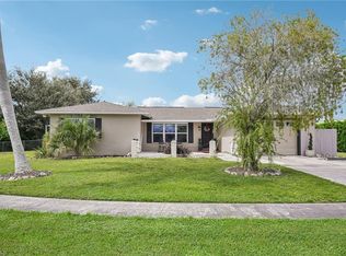 498 Echo CIR, MARCO ISLAND, FL 34145