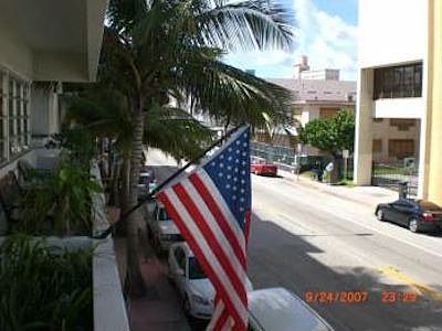 2nd image of 1051 Collins Ave APT 9