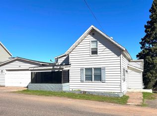 168 Saginaw St, Ishpeming, MI 49849