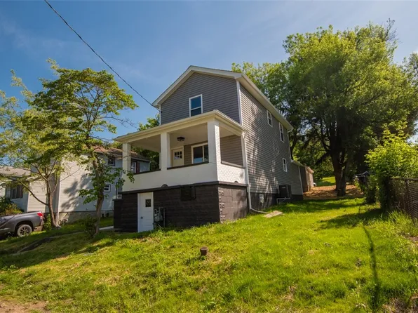 110 Ford St W, Tarentum, PA 15084