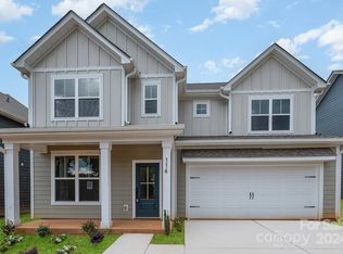 103 Pinewood Dr, Huntersville, NC 28078