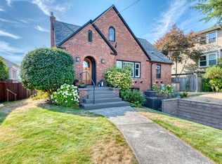 2835 28th Ave W, Seattle, WA 98199