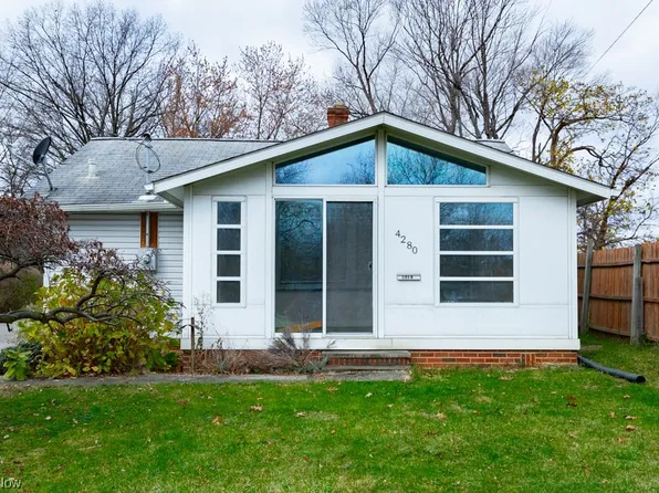 4280 W 143rd St, Cleveland, OH 44135