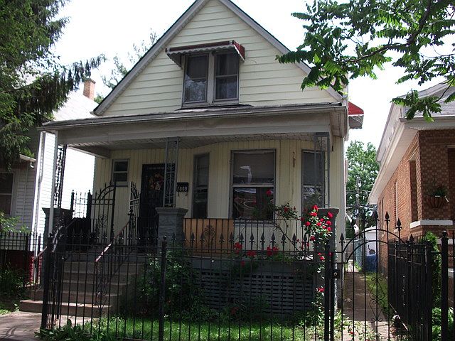 1st image of 7009 S Talman Ave #1