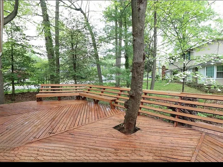 6715 Tildenwood Ln — Photo 11