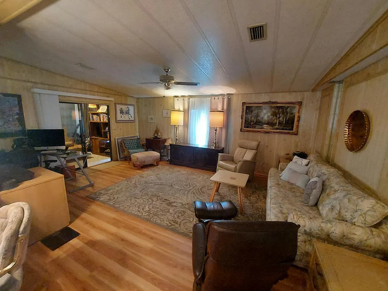 2 bed, 1144 sqft, $1,495 — Photo 1