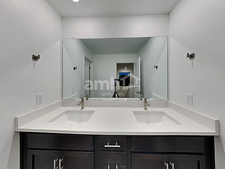 14922 W 82nd Pl — Photo 15