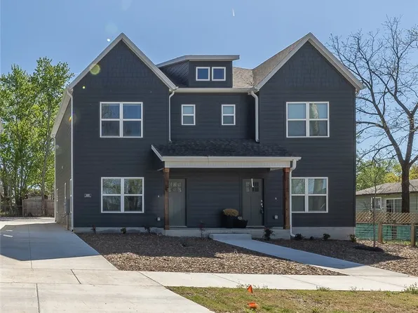 832 S Dockery Ln #1 & 2, Fayetteville, AR 72701